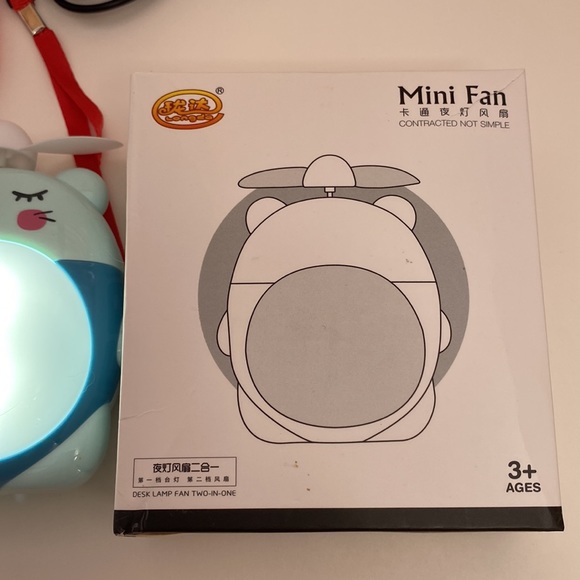 Kawaii blue mouse light/fan rechargeable portable NWT - Picture 13 of 16
